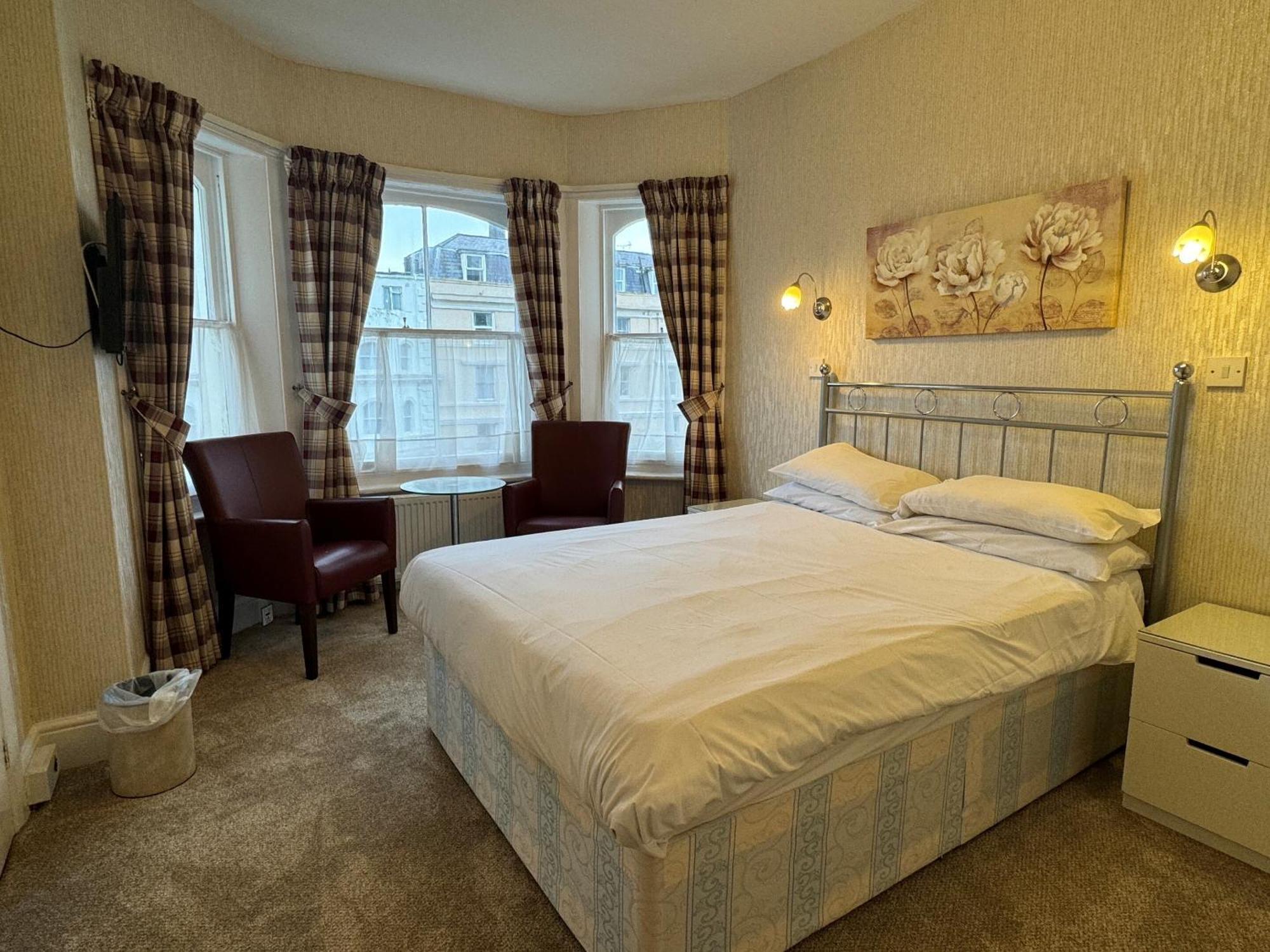 Haddon Hall Hotel ايستبورن الغرفة الصورة